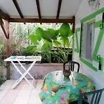 Le Ptit Paradis Creole